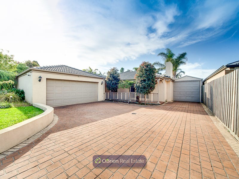 49 Stawell Street, Cranbourne, Vic 3977 Property Details