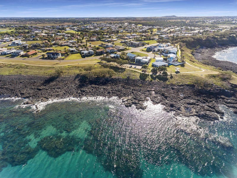 Houses for Sale in Coral Cove, QLD 4670