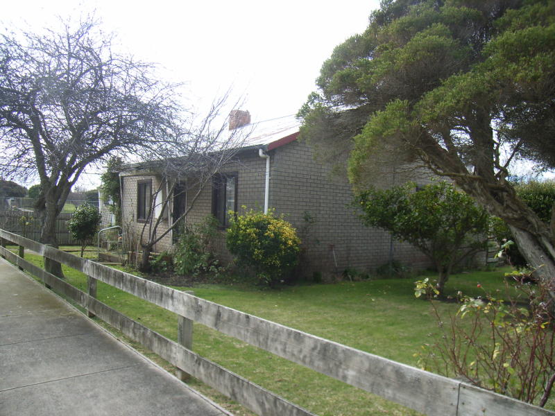 Property 105100125, Allansford, Vic 3277 Property Details