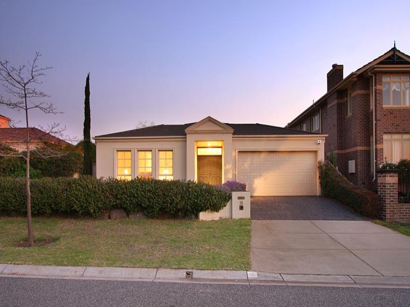 16 Park View Drive, Carnegie, Vic 3163 Property Details