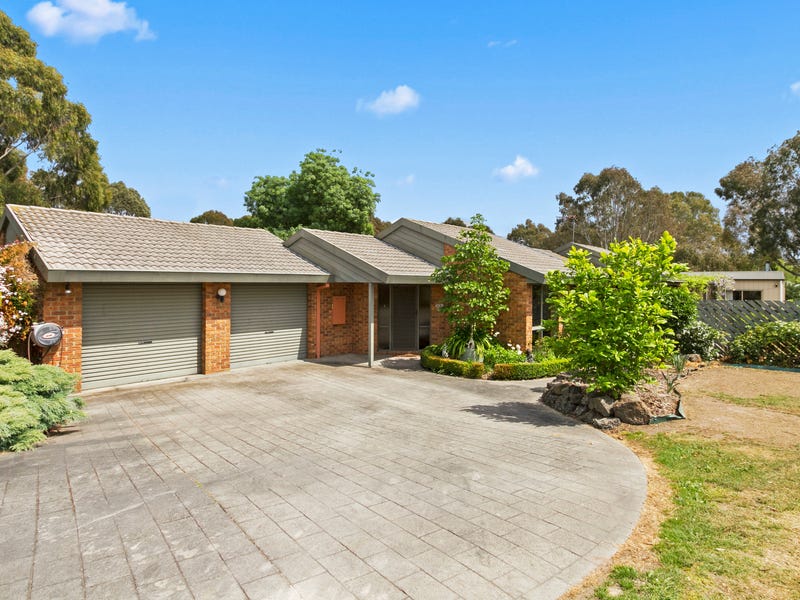 73 Ellavale Drive, Traralgon, Vic 3844 Property Details