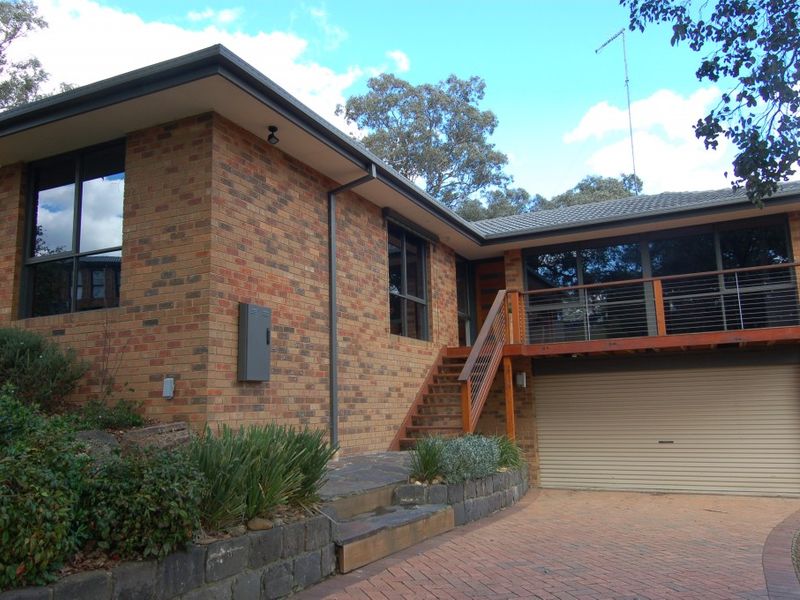 7 Balmoral Circuit, Eltham, VIC 3095