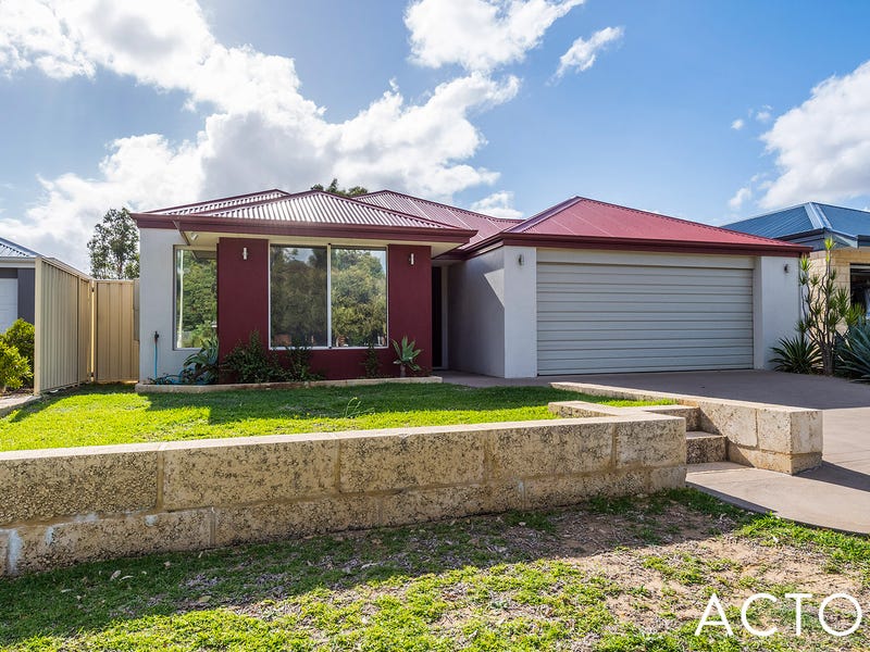 12 Carey Street, Pinjarra, WA 6208