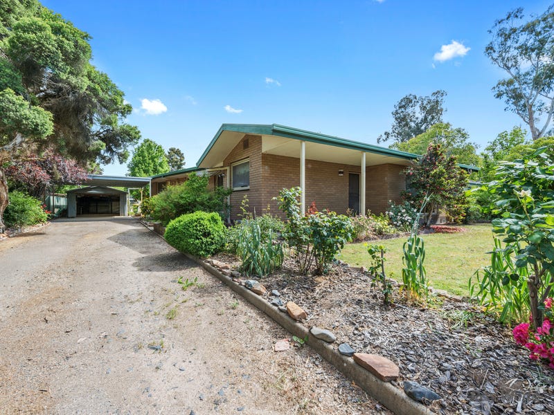 9 Waller Street, Benalla, Vic 3672 Property Details