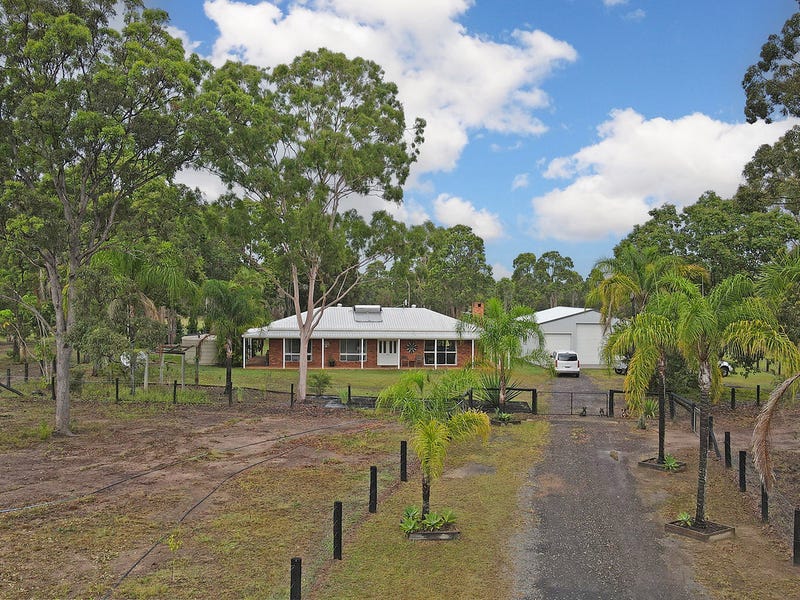 52 Tableland Road, Sunshine Acres, QLD 4655
