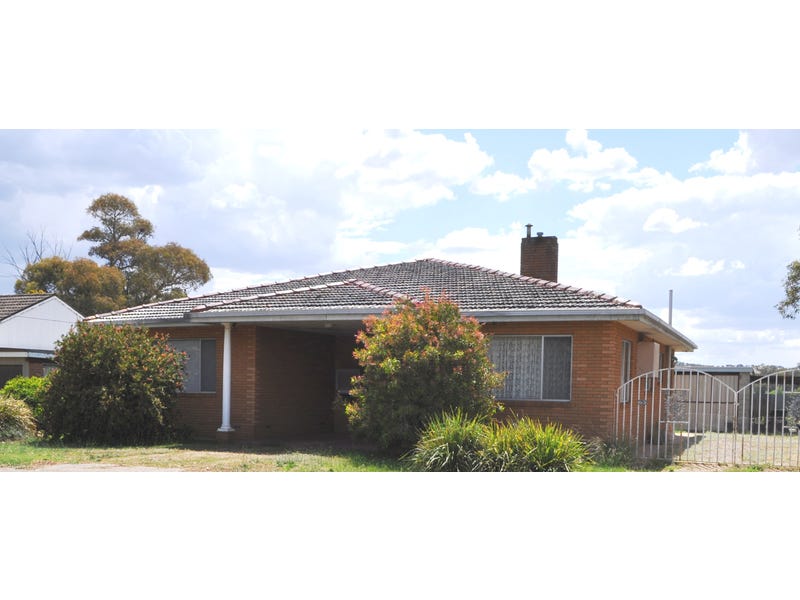 14 McKenna Avenue, Cootamundra, NSW 2590 Property Details