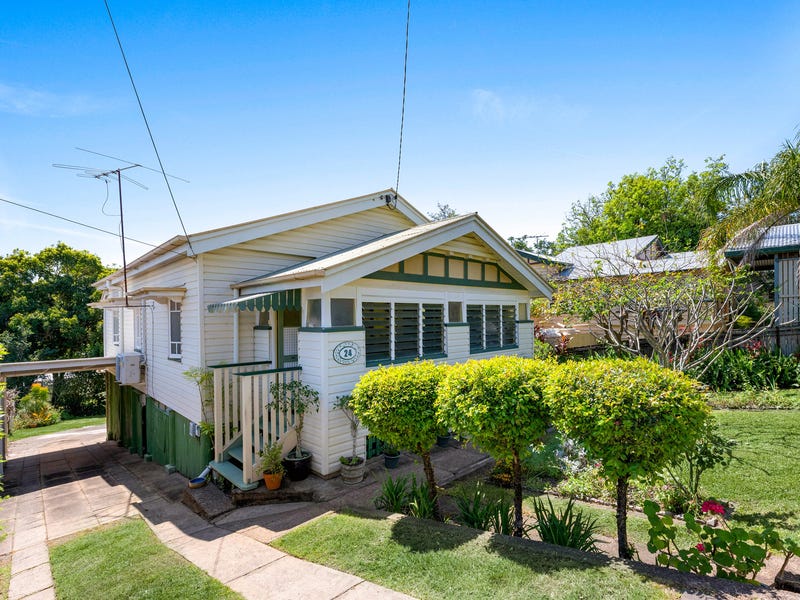 24 Raff Avenue, Holland Park, QLD 4121