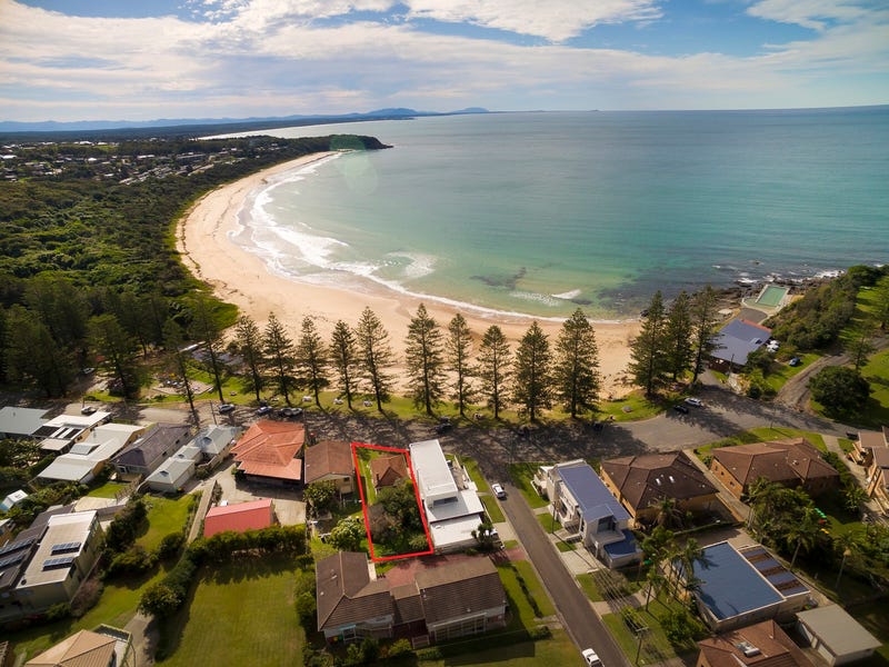 21 Main Street, Black Head, NSW 2430