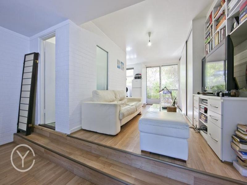 1/14 McNamara Way, Cottesloe, WA 6011 Property Details