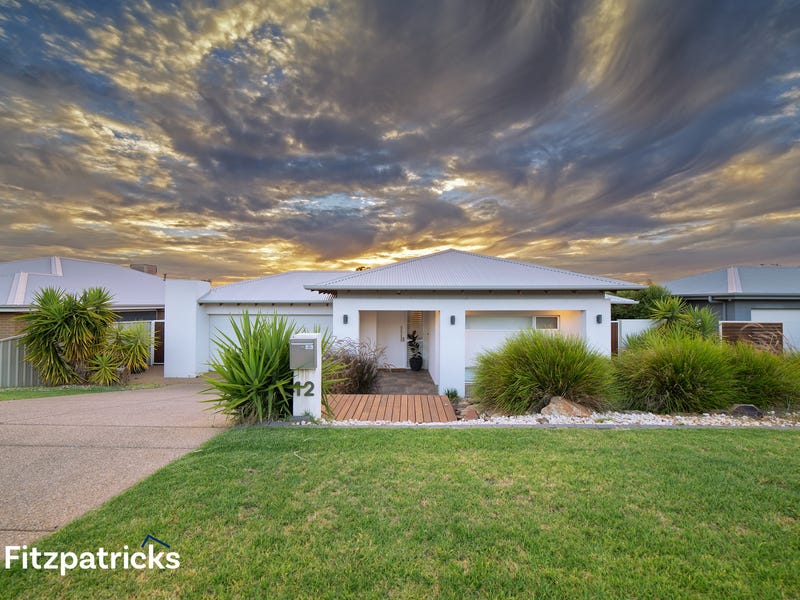 12 Samson Avenue, Estella, NSW 2650