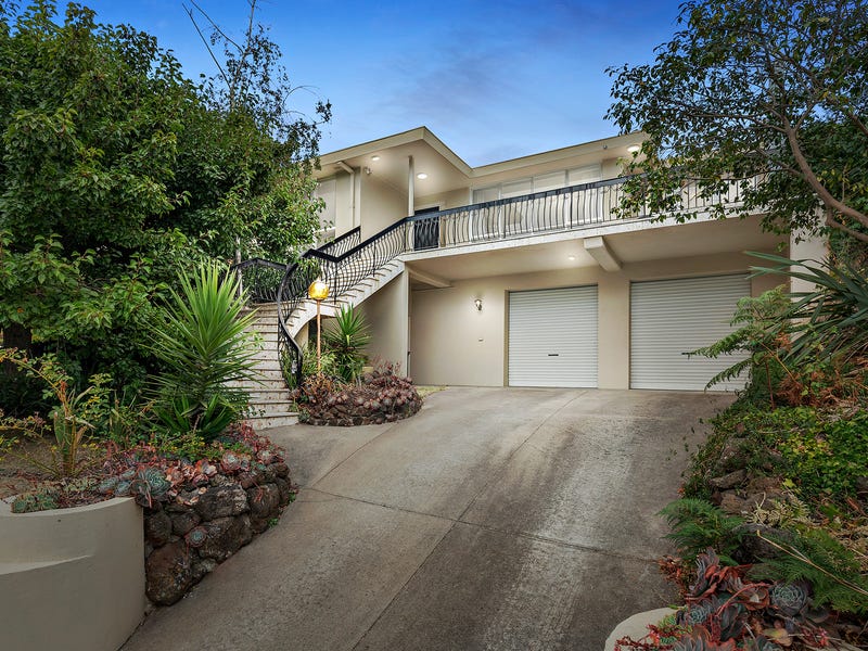 13 Menzies Close, Frankston South, VIC 3199