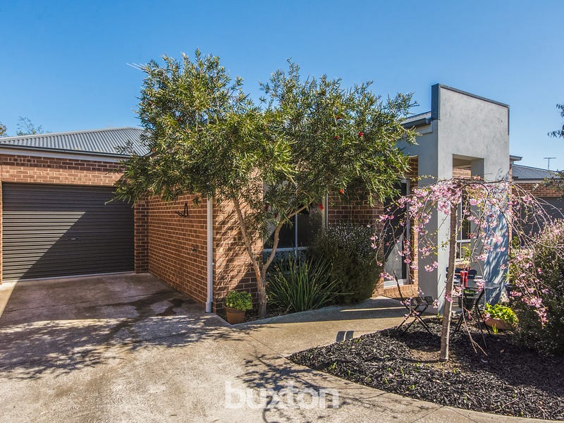 3/9 Carruthers Court, Thomson, Vic 3219 Property Details
