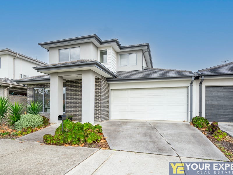 93 Moondarra Drive, Berwick, VIC 3806