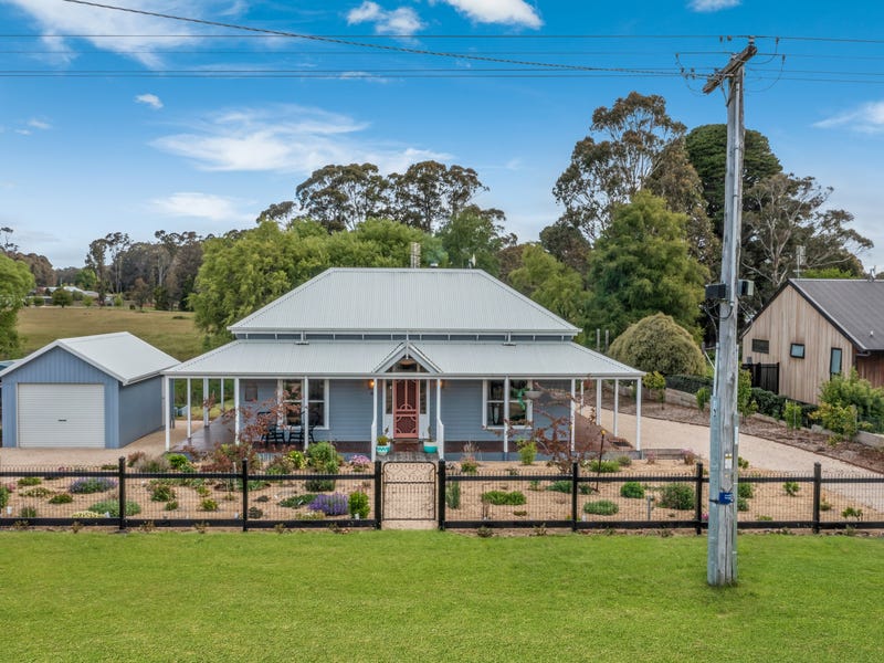 89 high street, Trentham, Vic 3458 House for Sale