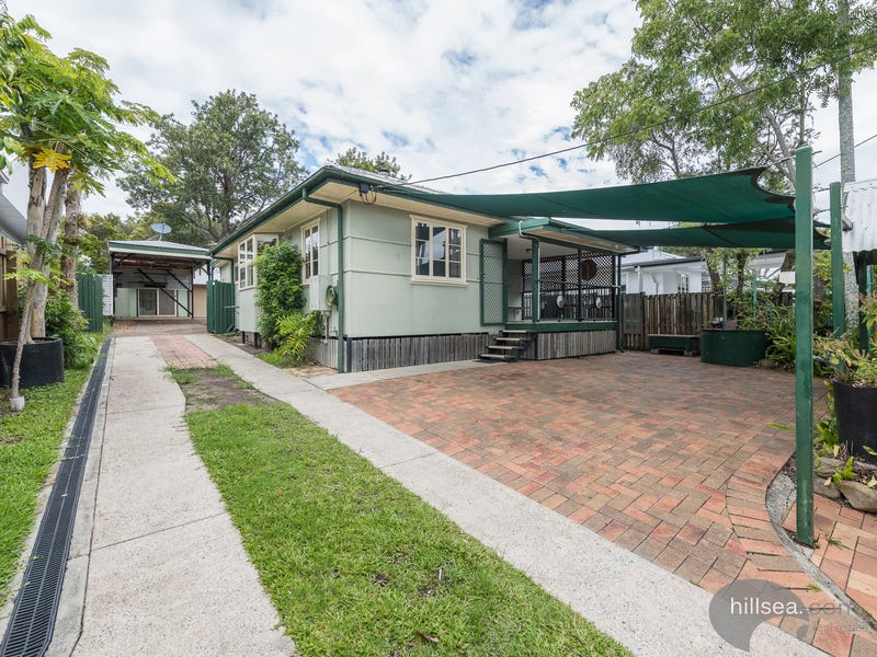 68 Central Street, Labrador, Qld 4215 Property Details