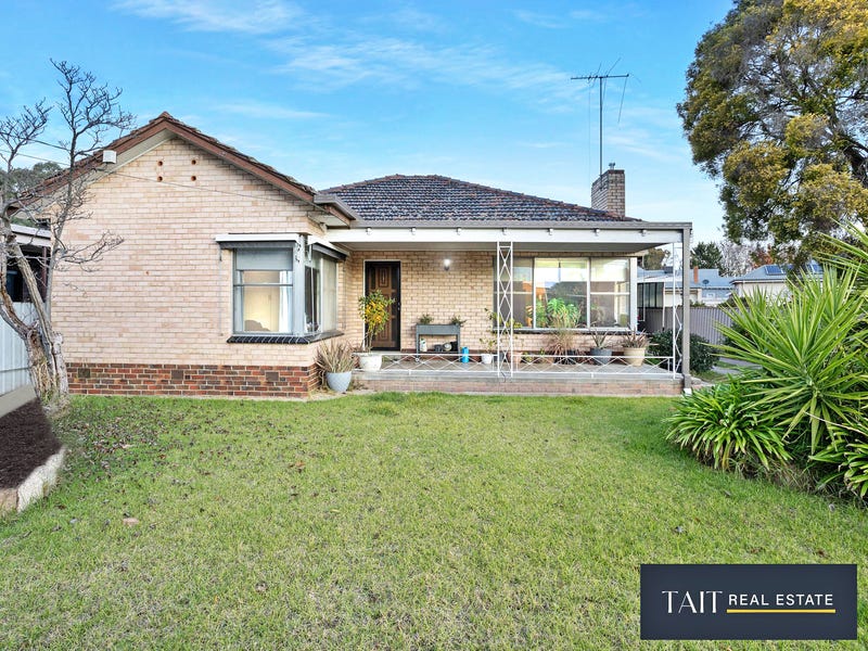 2 Caraselle Avenue, Wangaratta, Vic 3677 House for Sale realestate