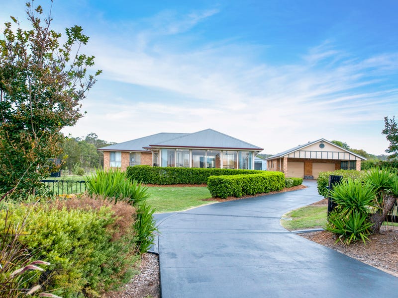 1 Tranquil Close, Louth Park, NSW 2320