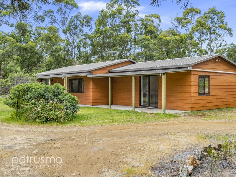 229 Gellibrand Drive, Sandford, Tas 7020 Property Details