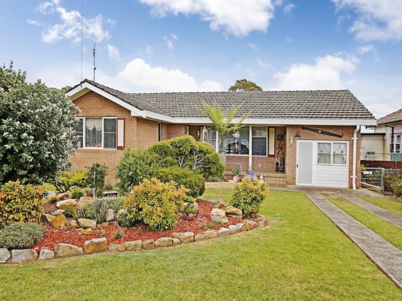 63 Westbourne Avenue, Thirlmere, NSW 2572