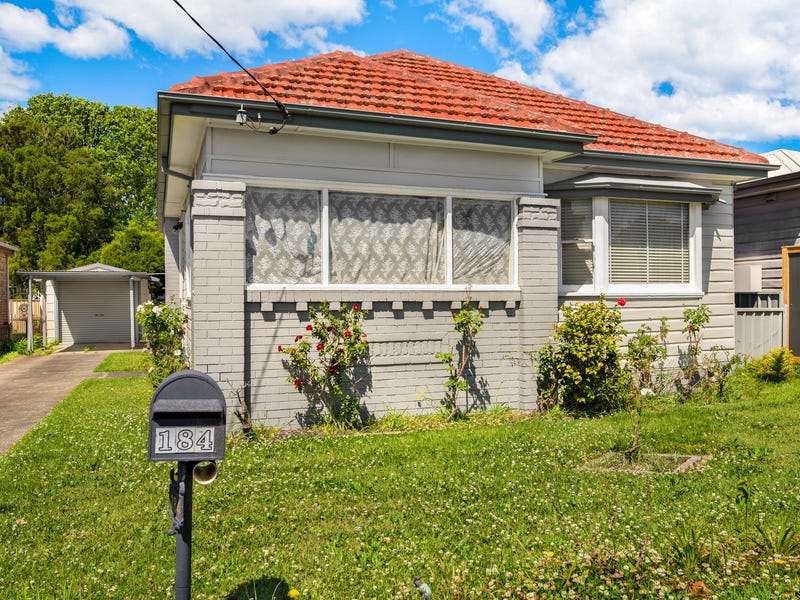 184 Bridges Road, New Lambton, NSW 2305 184 Bridges Road, New Lambton, NSW 2305