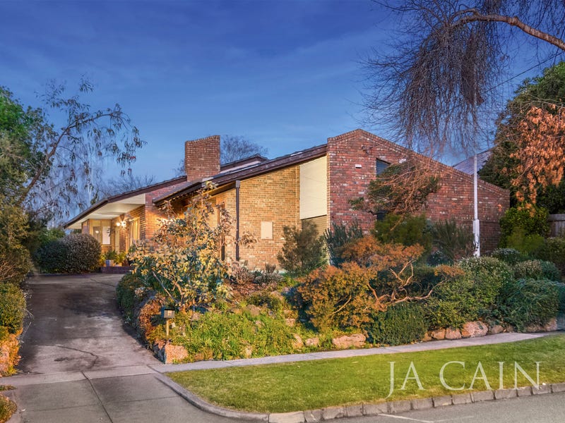 23 Summerhill Road, Glen Iris, VIC 3146