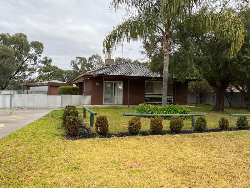 18 Cowper Street, Euston, NSW 2737 House for Sale