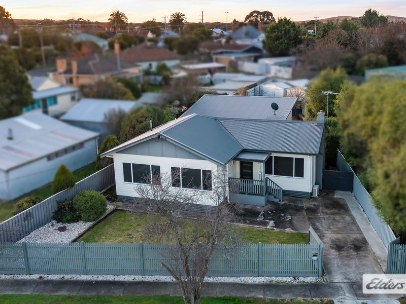 3 Clay Street, Ararat, Vic 3377 House for Sale