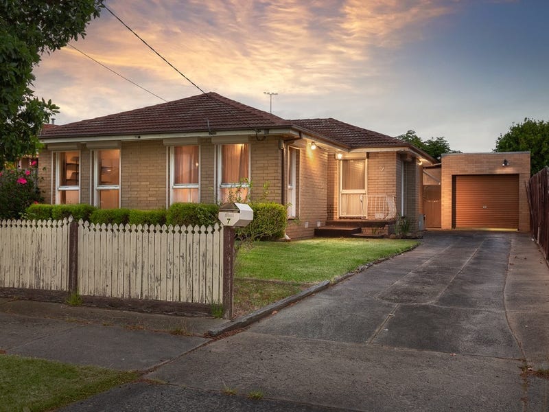 7 Balgowlah Avenue, Keysborough, Vic 3173 - House for Sale - realestate ...