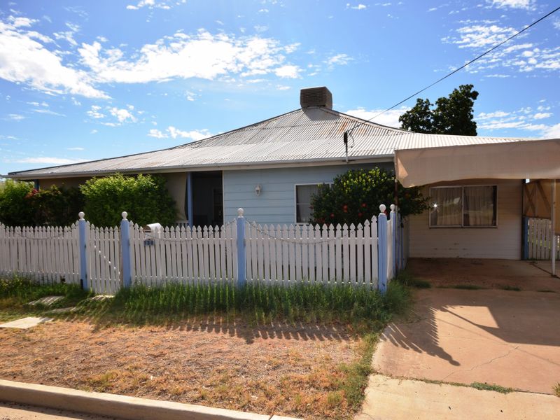 136 Galah Street, Longreach, Qld 4730 Property Details