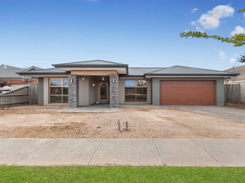 64 Wallara Waters Boulevard, Wallan, VIC 3756