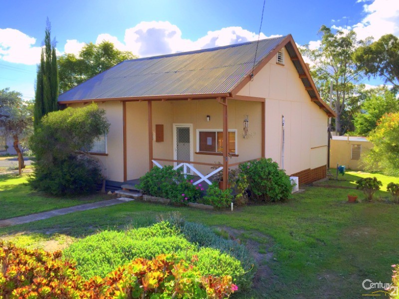 18 Hillman Street, Darkan, WA 6392