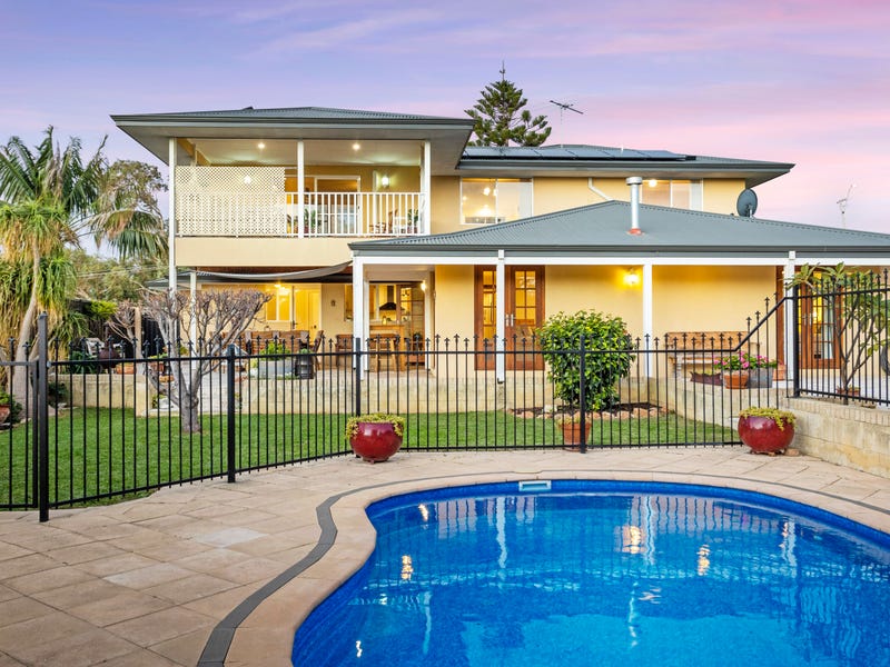 5 Rees Drive, Quinns Rocks, WA 6030