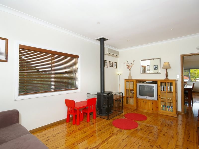 11 Stephen Street, Hornsby, NSW 2077 Property Details