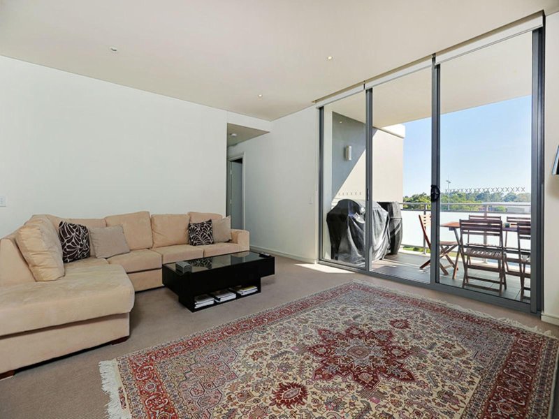 72/54A Blackwall Point Road, Chiswick, NSW 2046