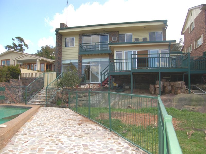 18 Hayle Street, St Ives, NSW 2075