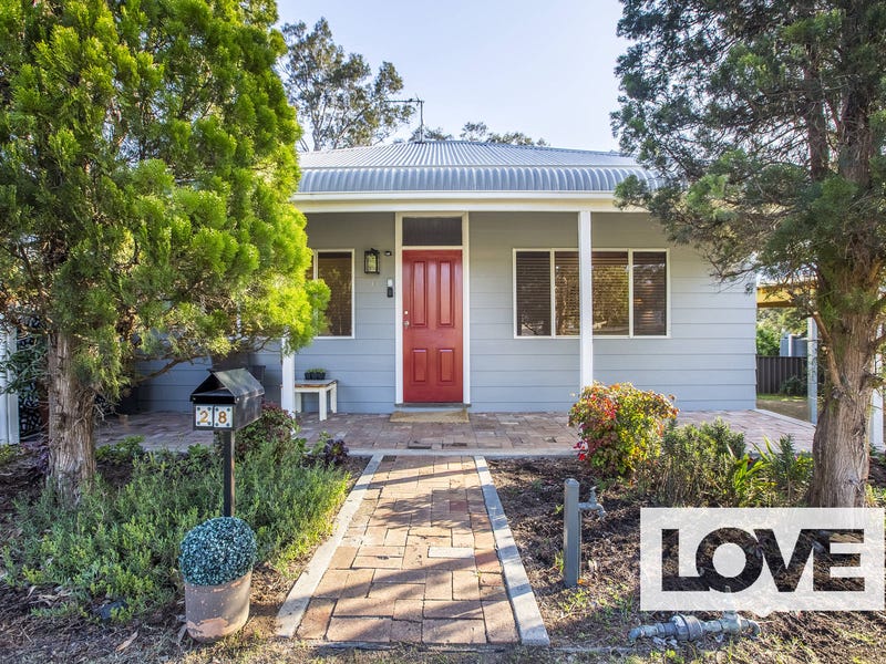 28 Rothbury Street, North Rothbury, NSW 2335