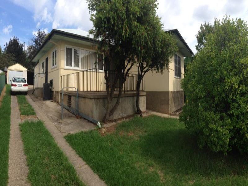 53 Simpson Street, Tumut, NSW 2720