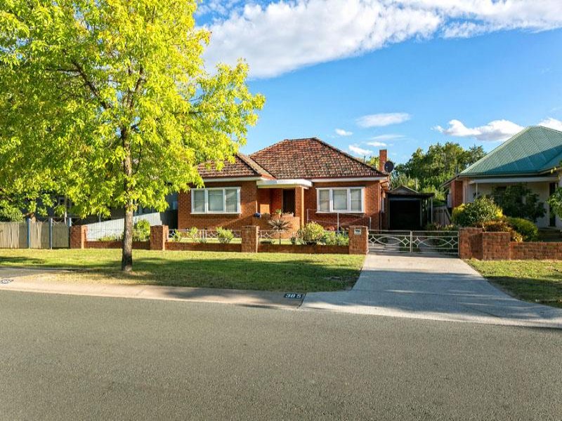 385 Bellevue Street, Albury, NSW 2640 Property Details