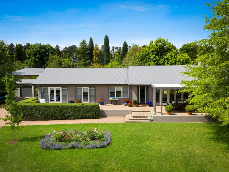 23 Holly Road, Burradoo, NSW 2576 Property Details