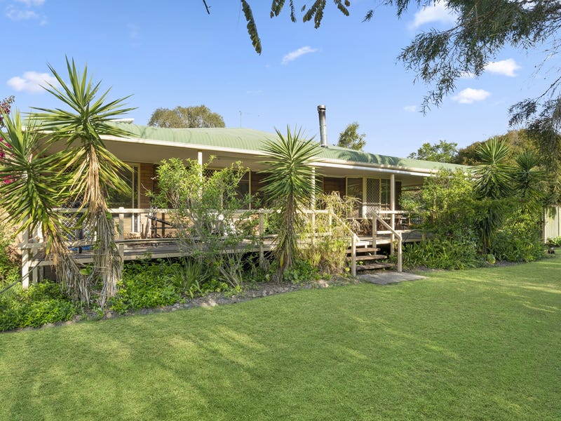 77 Bernborough Way, Ningi, Qld 4511 Property Details