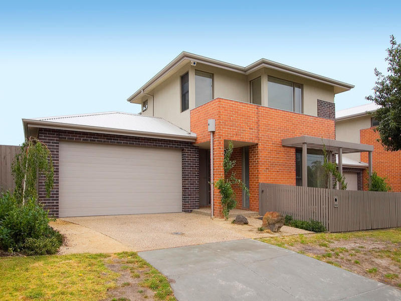 21 Walker Grove, Cheltenham, VIC 3192