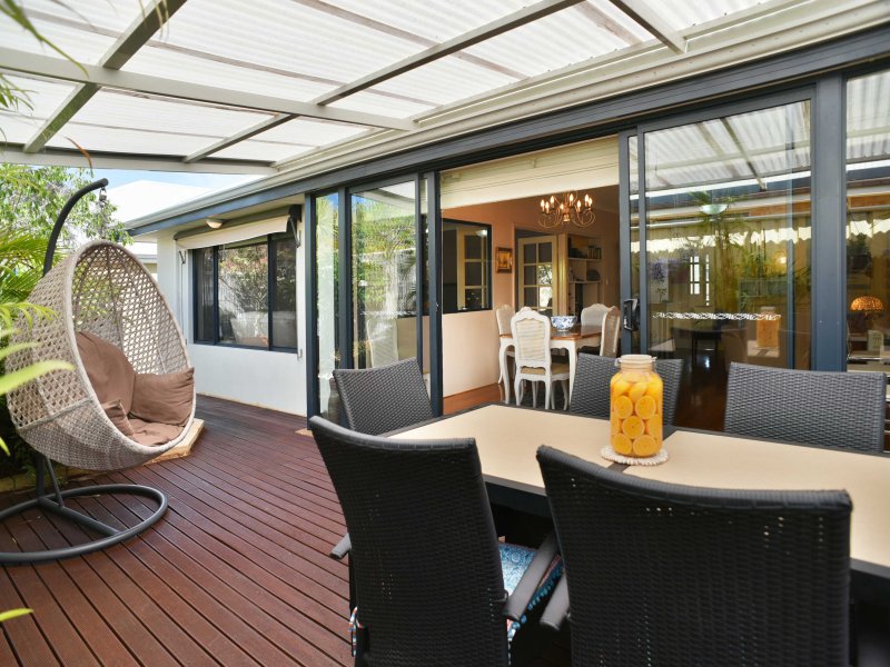 3 Sabina Way, Pelican Point, WA 6230