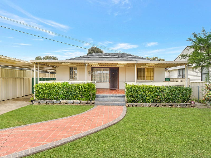 8 Stanwell Crescent, Ashcroft, NSW 2168 Property Details