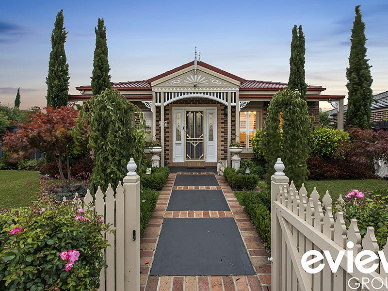 132 ster Way, Pakenham, Vic 3810 Property Details