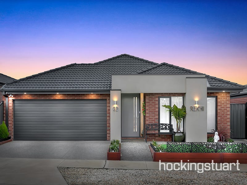 32 Groundberry Avenue, Wallan, Vic 3756 Property Details