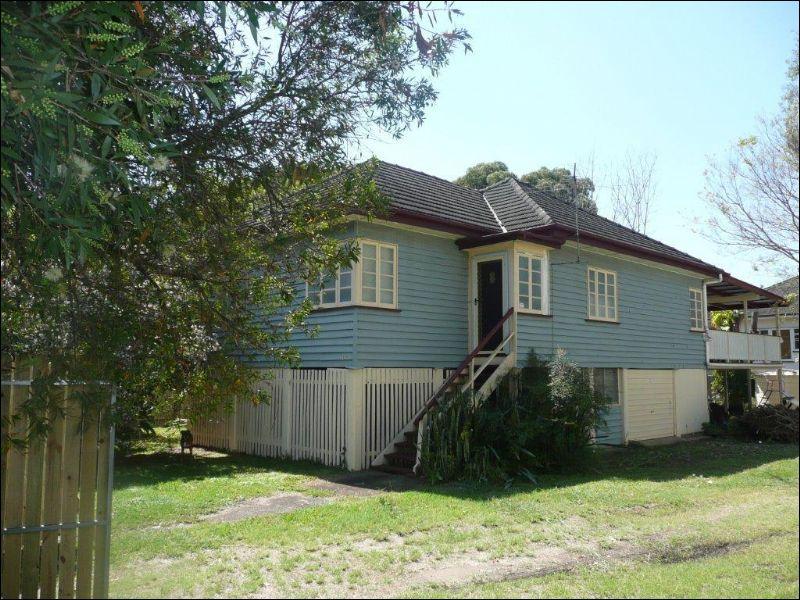 102 Acacia Drive, Ashgrove, QLD 4060