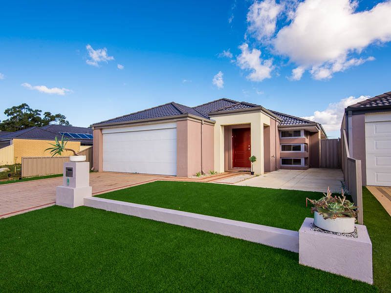 8 Rathlin Cove, Canning Vale, WA 6155