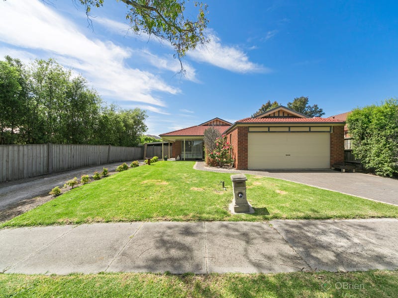 56 Marsh Grove, Berwick, Vic 3806 Property Details