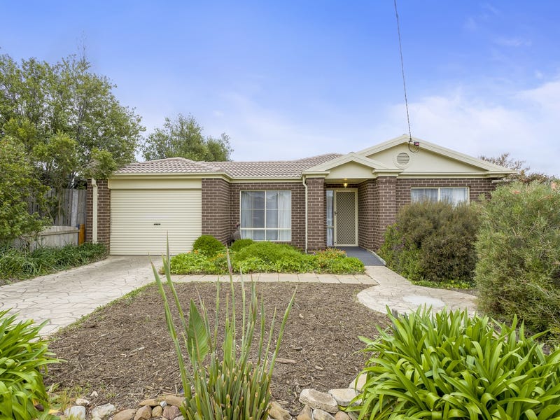 8 Taylor Drive, Darley, VIC 3340