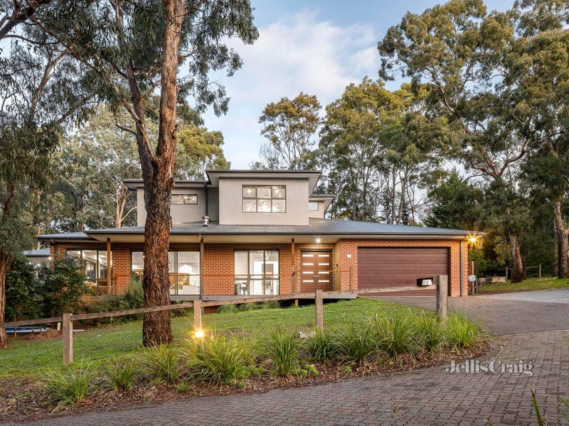 1 Cooinda Place, Eltham, Vic 3095 Property Details